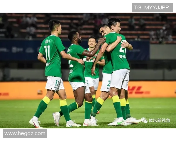 南京乒乓球队在大师赛积分榜上以85分稳居第一展现强劲实力 南京乒乓球队在大师赛积分榜上以85分稳居第一展现强劲实力