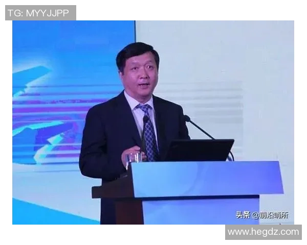 杨伟的乒乓球人生深度对话探讨与启示 杨伟的乒乓球人生深度对话探讨与启示