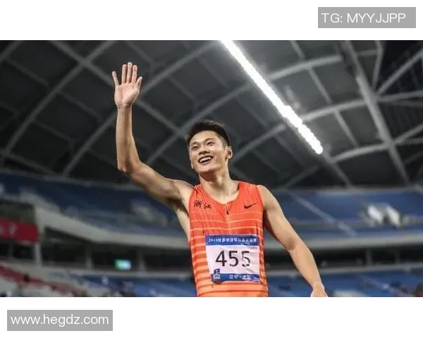 深圳篮球队在钻石联赛积分榜上以98分稳居第一位置展现强劲实力